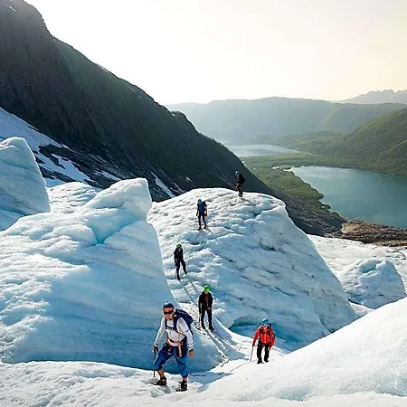 Penzion Gulbrakka Basecamp Glomfjord