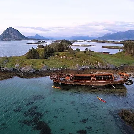 Mini-hôtel Gulbrakka Basecamp Glomfjord